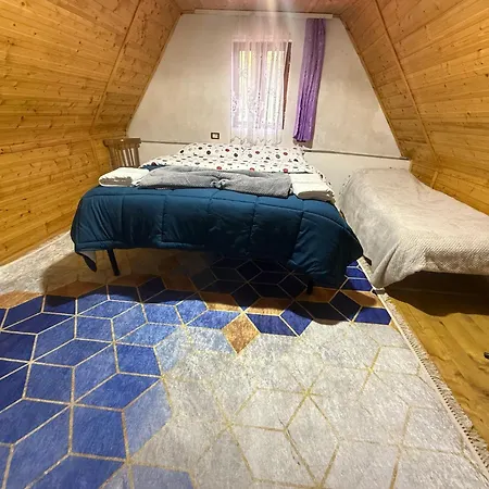 Lodge Tom Shyti Gjelaj